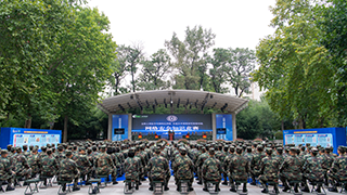 寓教于樂，走進(jìn)火箭軍工程大學(xué)火熱游園現(xiàn)場