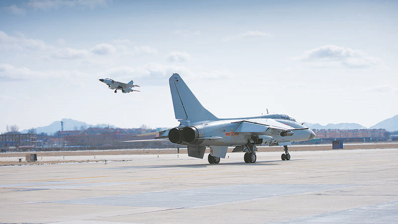 鷹擊長空！北部戰(zhàn)區(qū)海軍航空兵某旅飛行訓(xùn)練影像