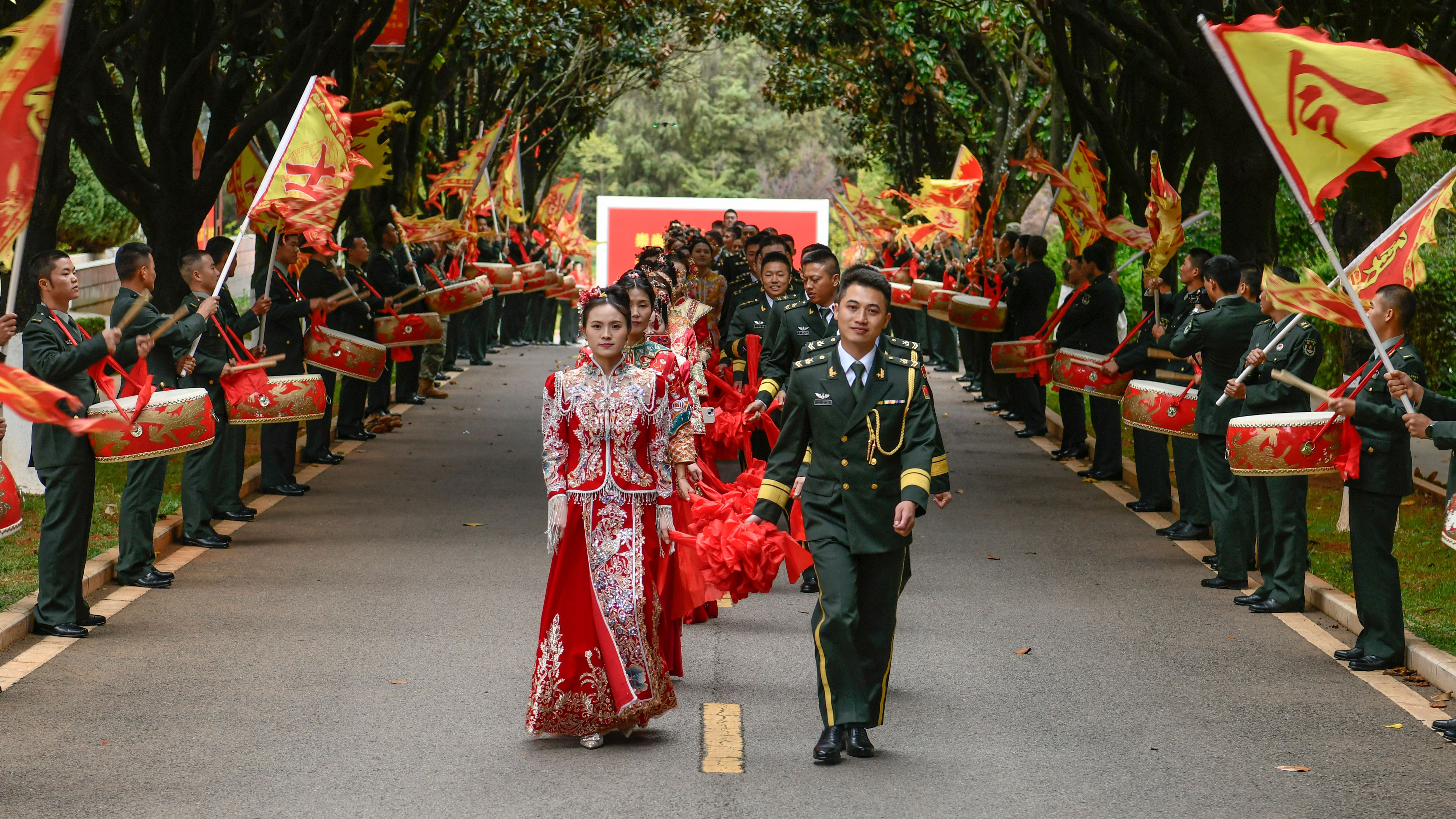 忠誠和浪漫！這場軍營婚禮儀式感滿滿